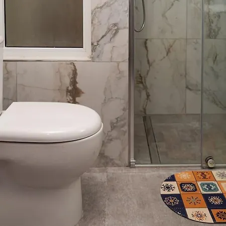 Chic 2-bed In Il-gzira *