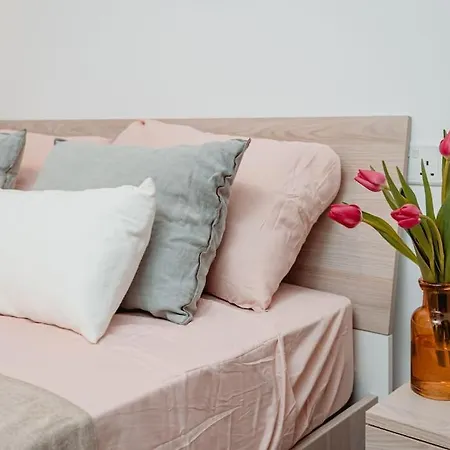 アパート Chic 2-bed In Il-gzira *