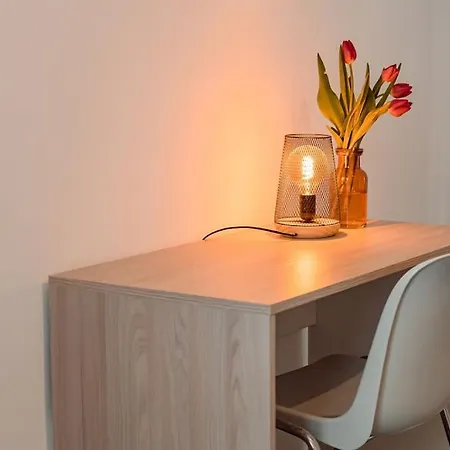 Chic 2-bed In Il-gzira Apartmán *