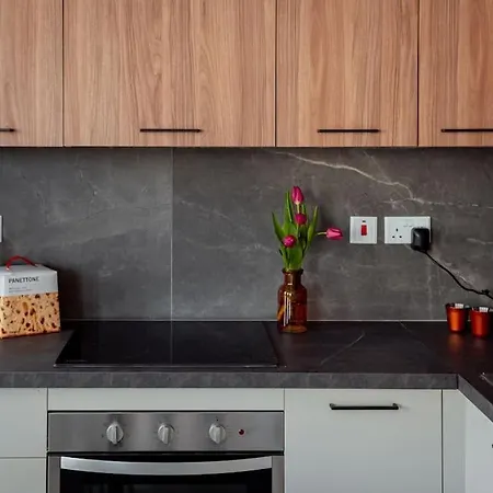 Lägenhet Chic 2-bed In Il-gzira *